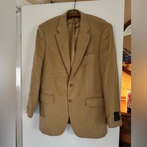 Men’s Camel Hair Sport Coat. Size 42 Long. Two button. Never Worn. EUC!